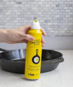 Alternative view of Lodge Seasoning Spray Oil
