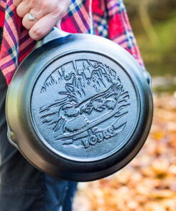 Wildlife Series™ 8 Inch Cast Iron Duck Skillet